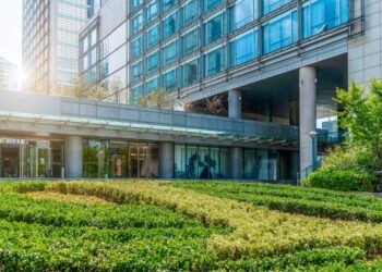 Commercial Landscaping Ideas: Transforming Outdoor Spaces